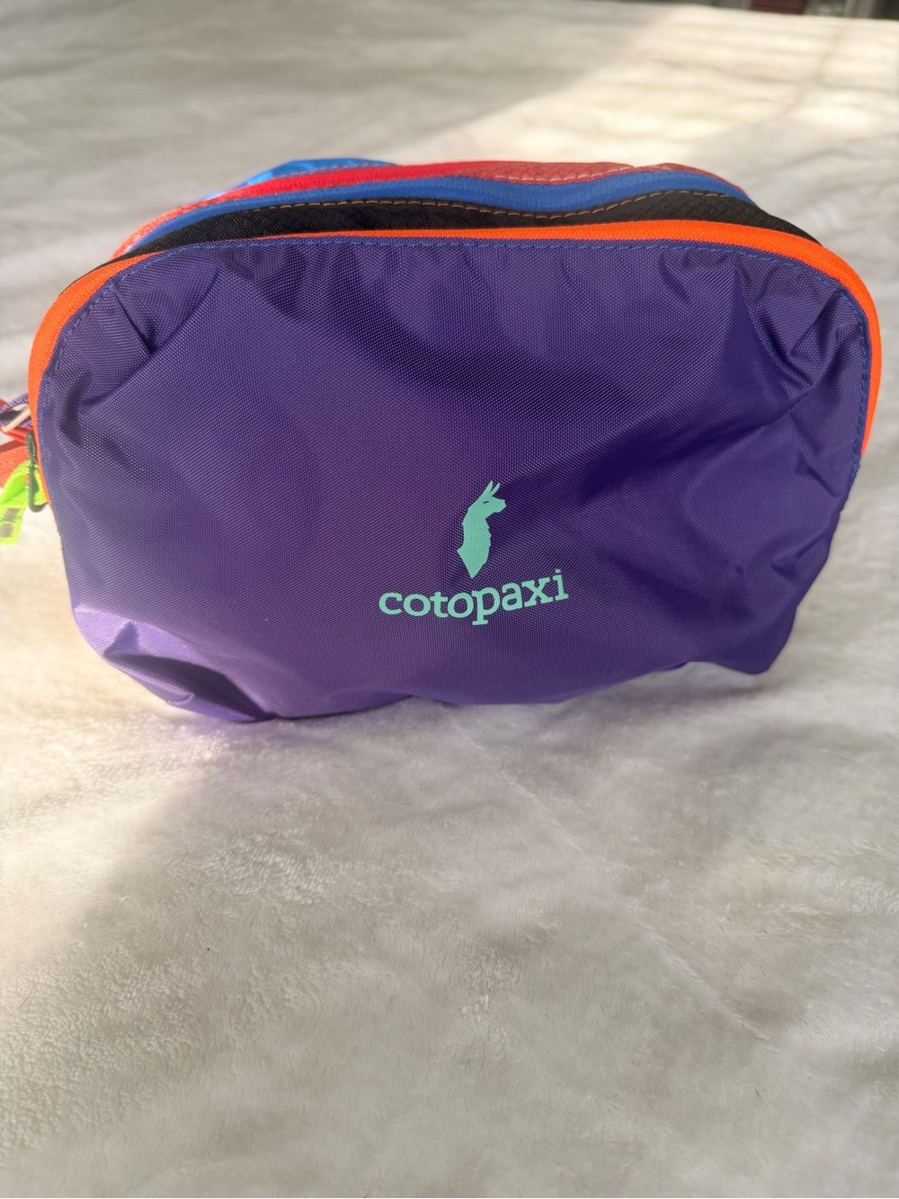 Cotopaxi Nido Accessory Bag Multicolor with Rainbow Zippers
